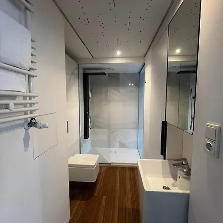Silver Apartment
