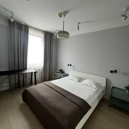 Apartment Silver *