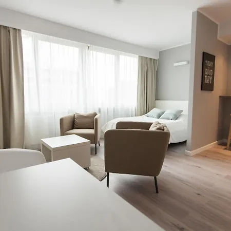 Apartment Silver