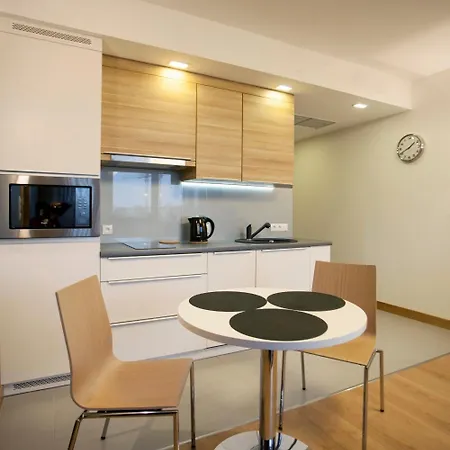 Silver Apartment *